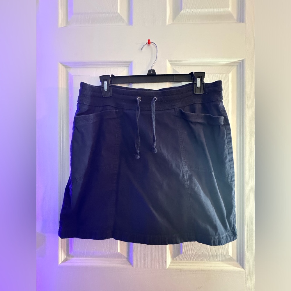 Size 8 croft&barrow Navy Blue Skirt💙